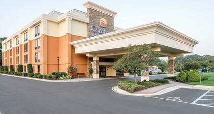 Comfort Inn & Suites Newark - Wilmington