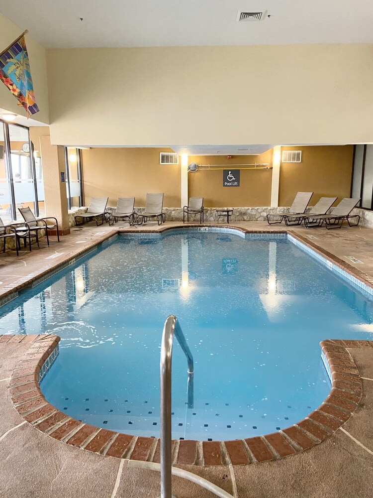 Embassy Suites Chicago - Schaumburg - Woodfield