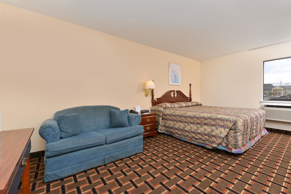 Americas Best Value Inn & Suites Albemarle