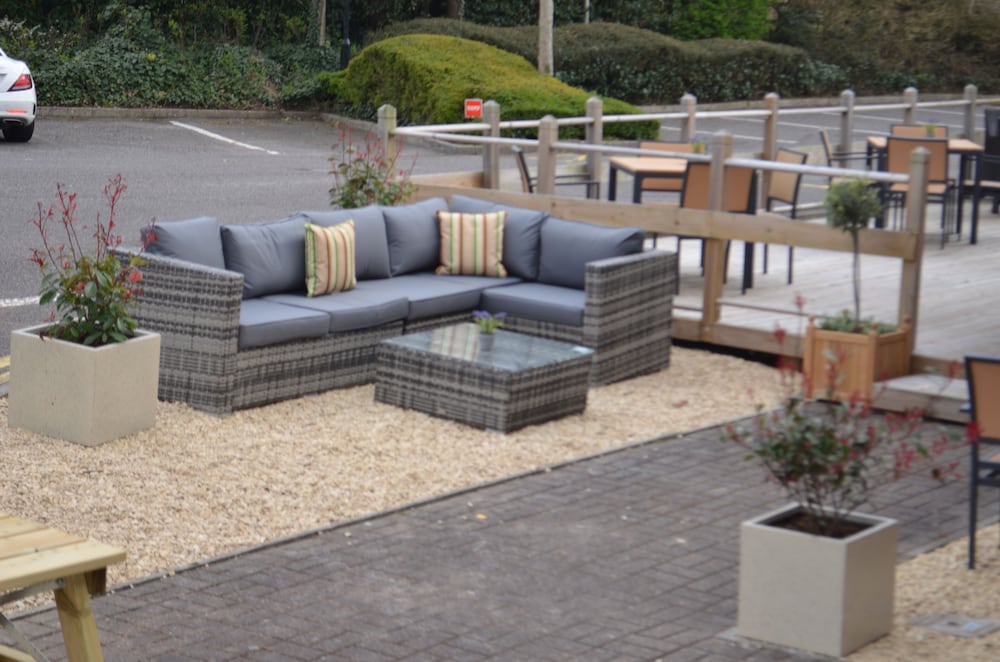 Terrace/patio, DoubleTree by Hilton Swindon