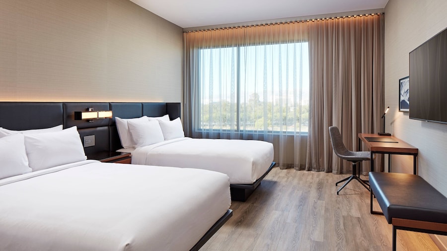 AC Hotel Orlando Lake Buena Vista