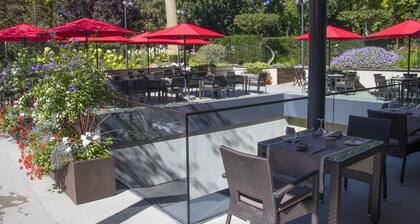 Le Royal Hotels & Resorts