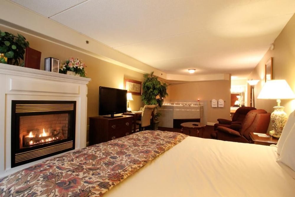 Fireside Inn & Suites West Lebanon