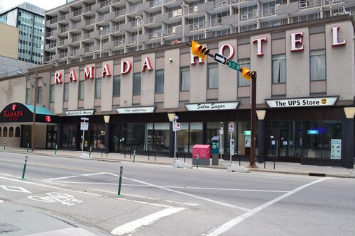 ダウンタウン カルガリー カルガリー のホテルを比較 格安予約 トラベルコ