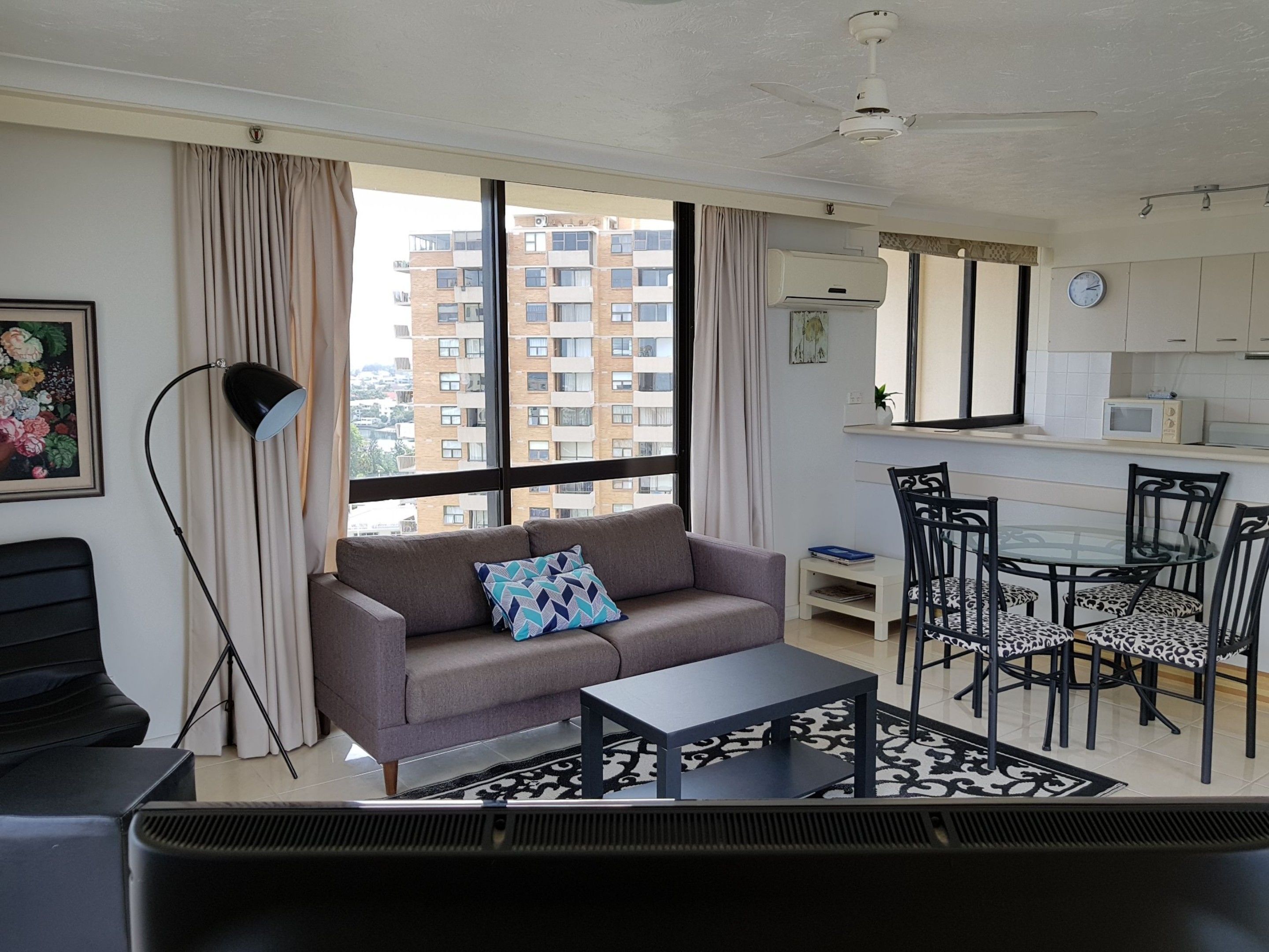 Beachcomber Surfers Paradise