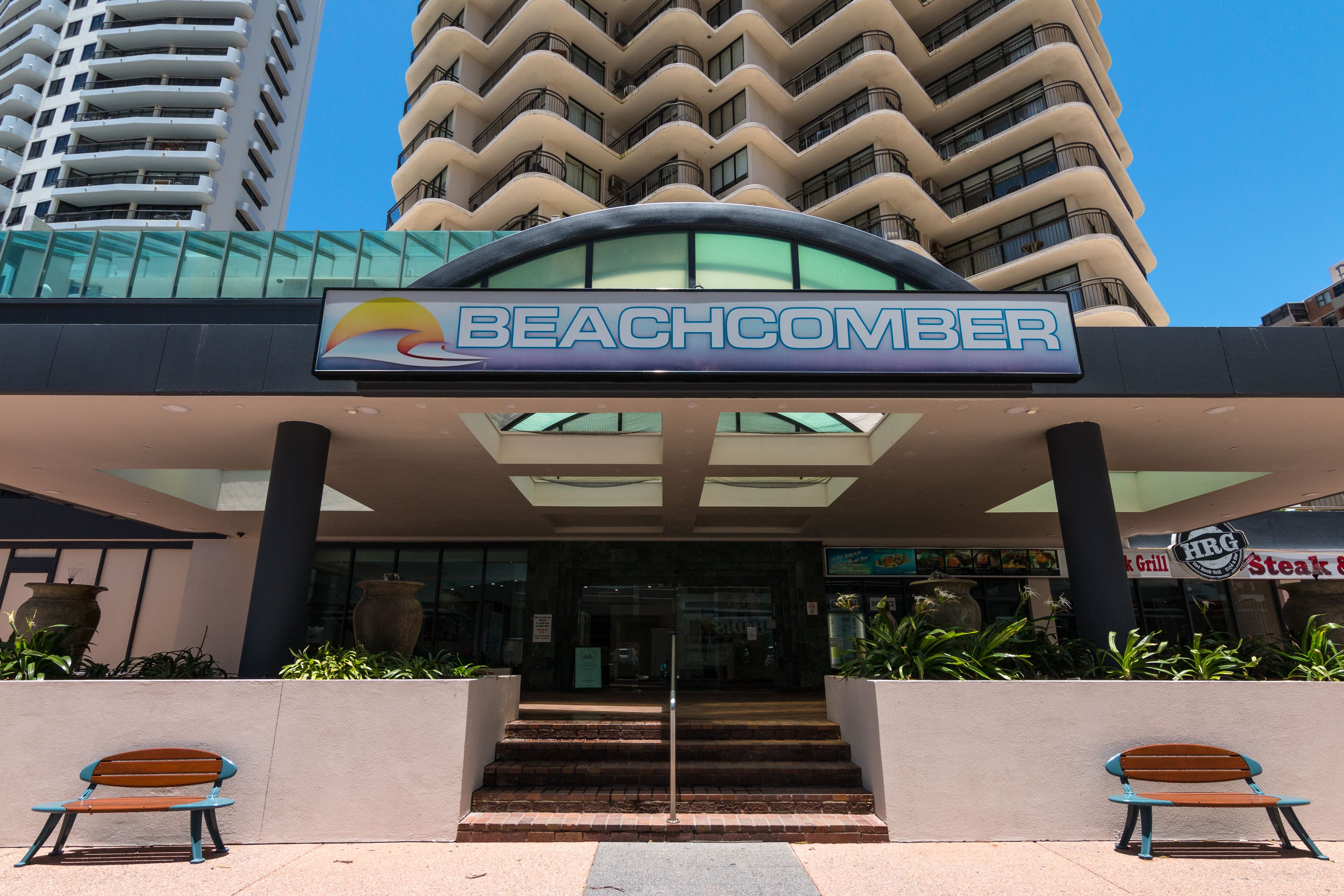 Beachcomber Surfers Paradise