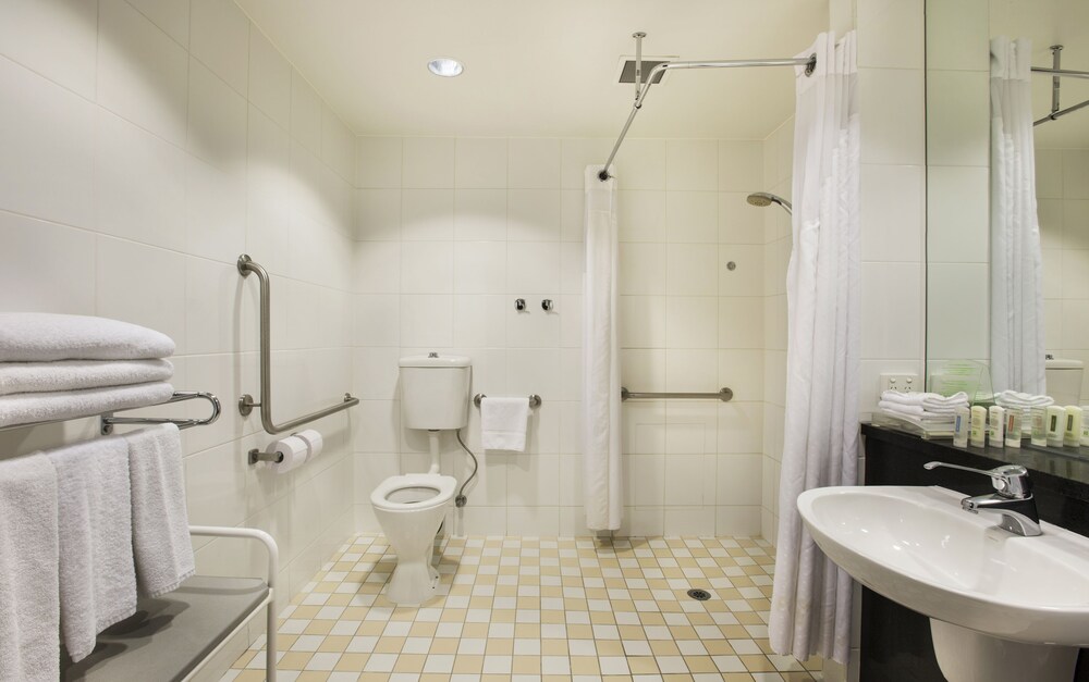 Holiday Inn Melbourne Airport