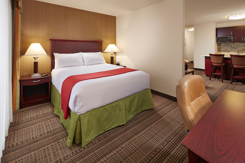 Holiday Inn Hotel and Suites Santa Maria, an IHG Hotel