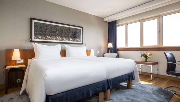 Hypoallergeen beddengoed, een kluis op de kamer, een bureau