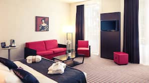 Premium bedding, minibar, in-room safe, desk