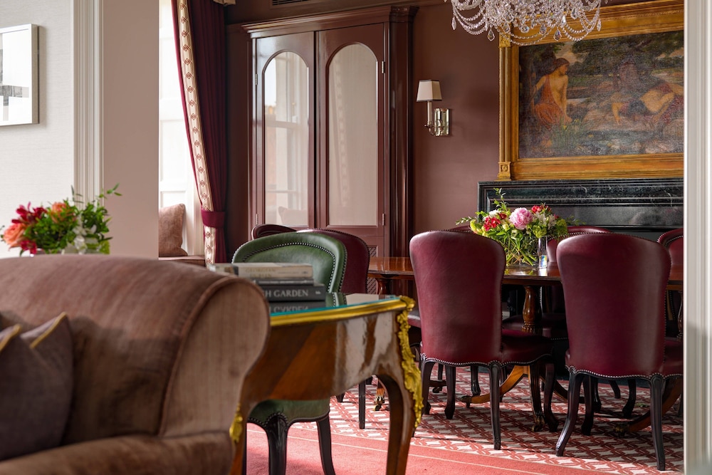 The Shelbourne, Autograph Collection