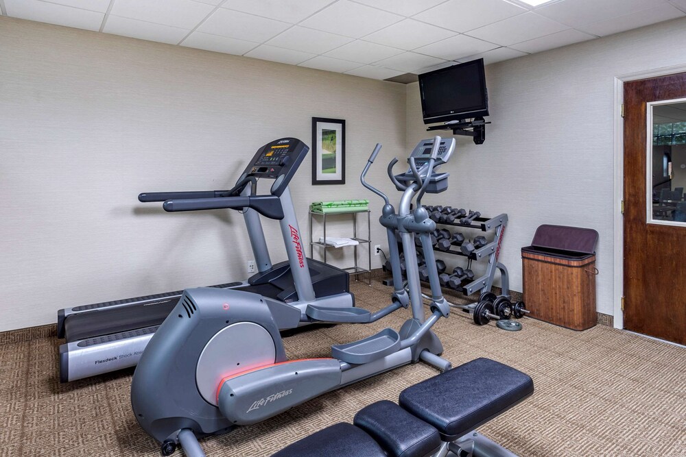 Fitness facility, Comfort Inn Syosset - Long Island