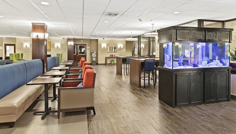 Breakfast area, Comfort Inn Syosset - Long Island