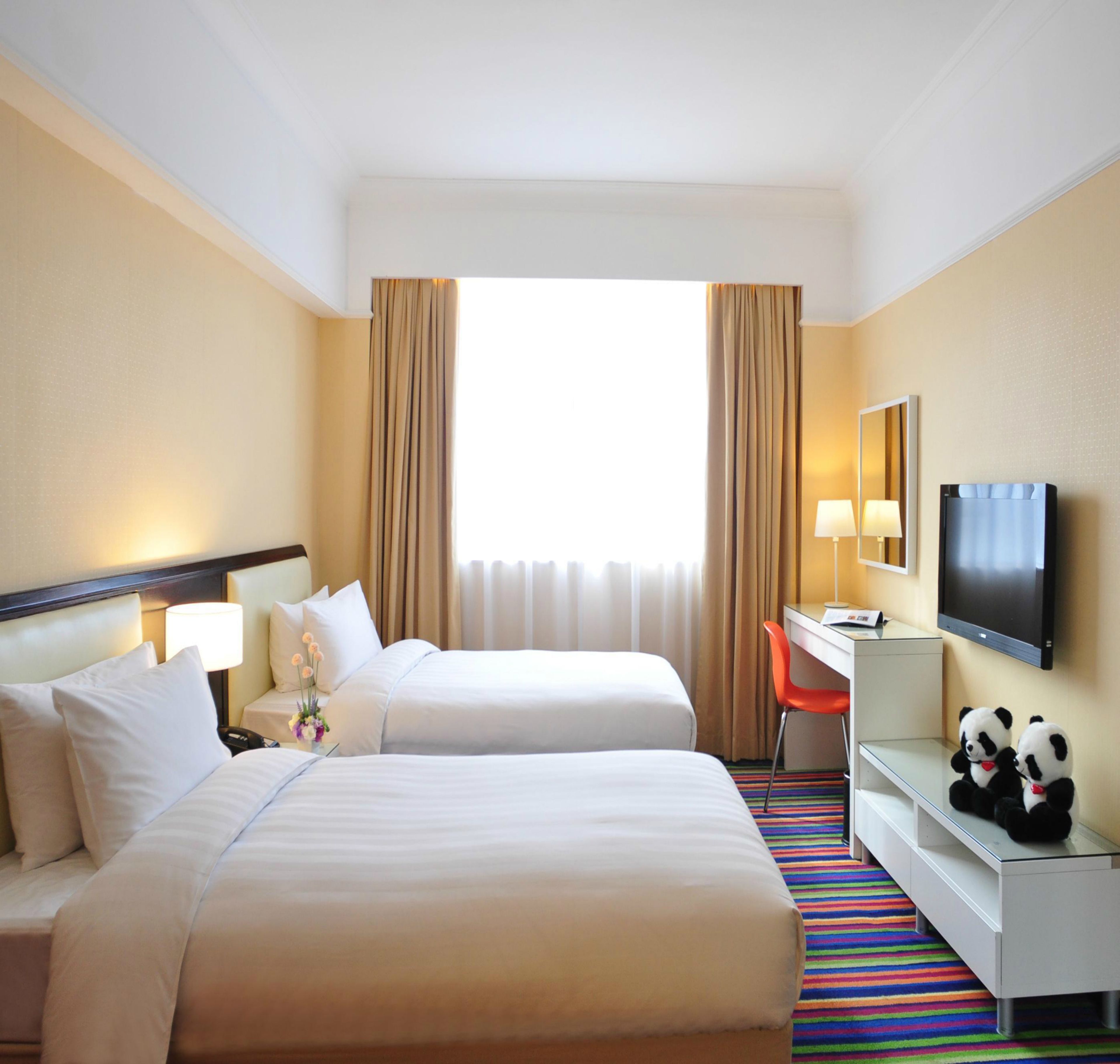 パンダ ホテル 悦来酒店 口コミ 部屋写真 料金 お得情報 エクスペディア