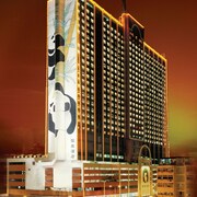 大屿山香港迪士尼乐园附近酒店优惠与网上订房 Expedia 智游网