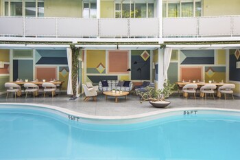 ロサンゼルス 3泊5日 40代の女子旅です 大人向けのおすすめホテルを教えてください だれどこ海外