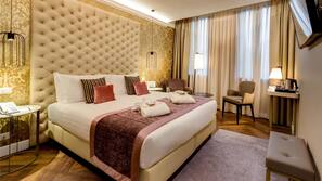 Minibar, in-room safe, desk, blackout curtains