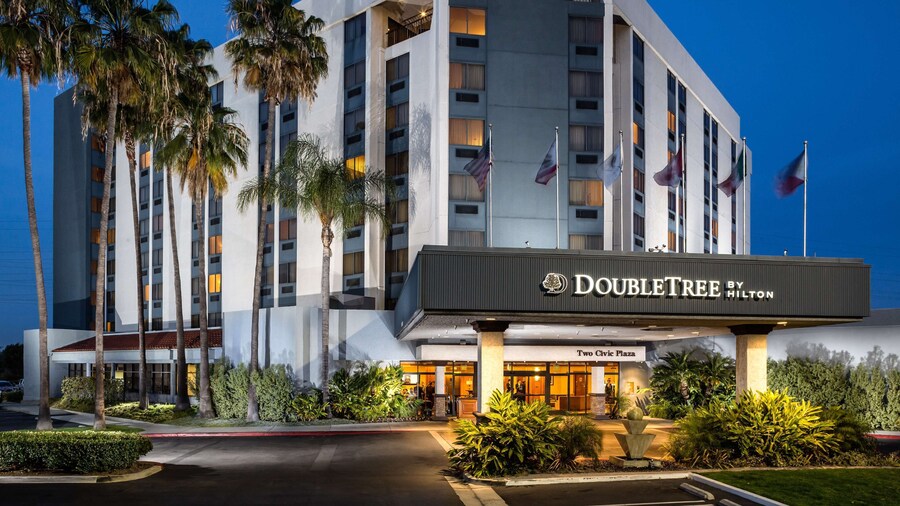DoubleTree by Hilton Carson