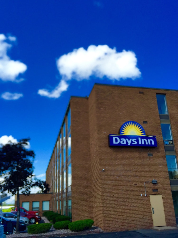 Days Inn by Wyndham Syracuse