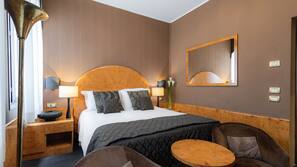 Minibar, in-room safe, individually decorated, individually furnished