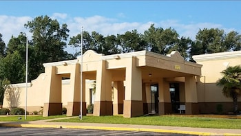 Motel 6 Henderson, TX