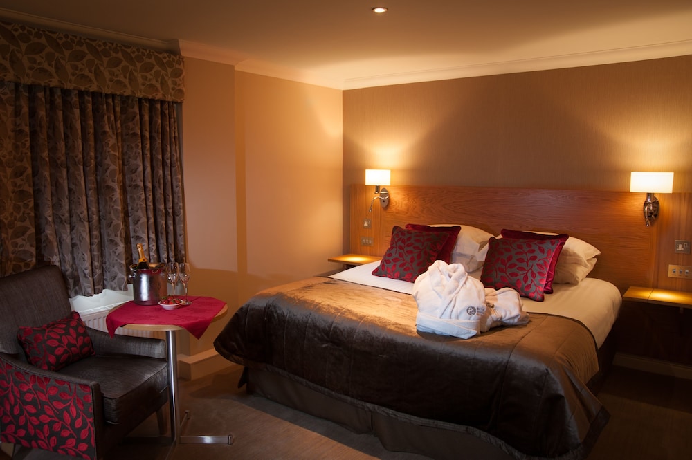 Room, Barton Manor Hotel & Spa, BW Signature Collection