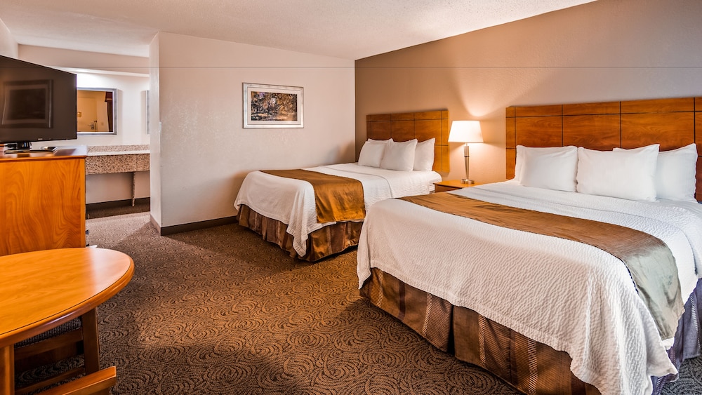 Best Western Thunderbird Motel in Cookeville, United States