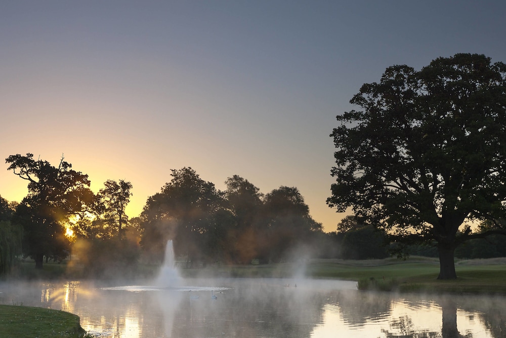 Hanbury Manor Marriott Hotel & Country Club