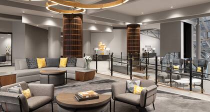 Crowne Plaza Atlanta Perimeter at Ravinia, an IHG Hotel