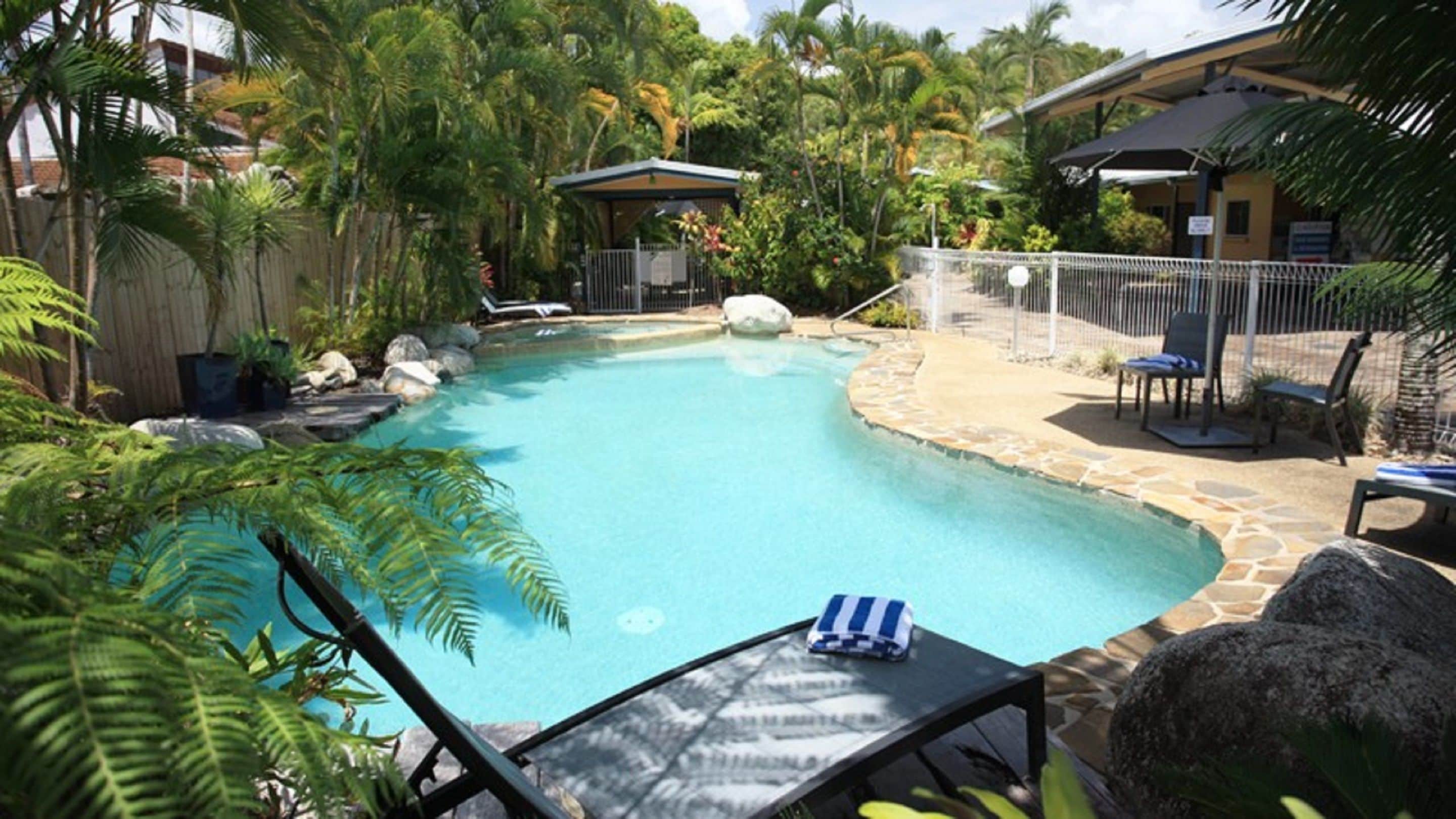 Lazy Lizard Motor Inn