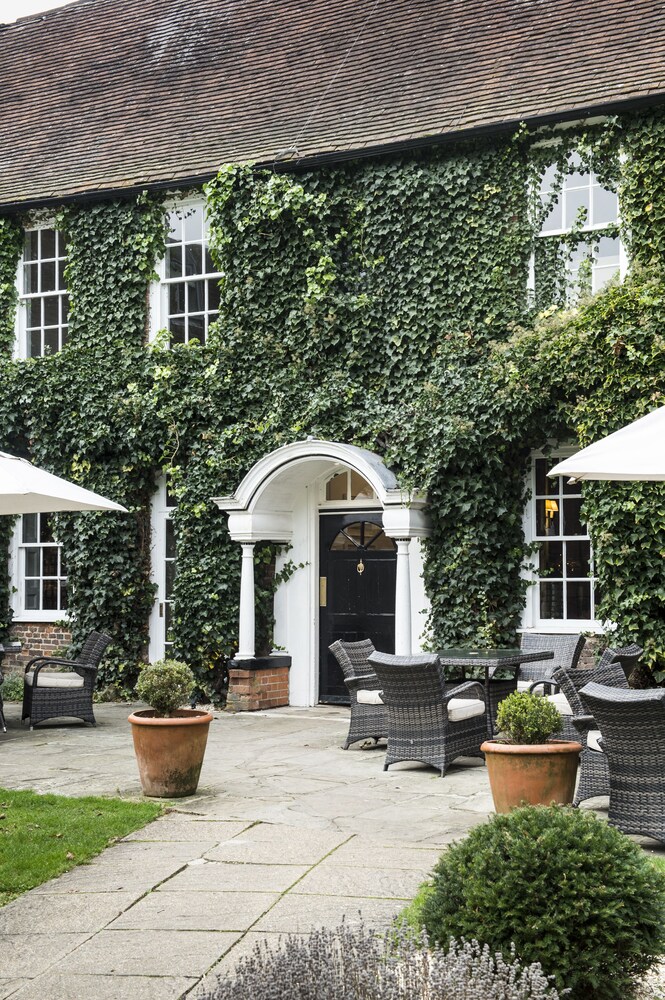 Bush Hotel Farnham