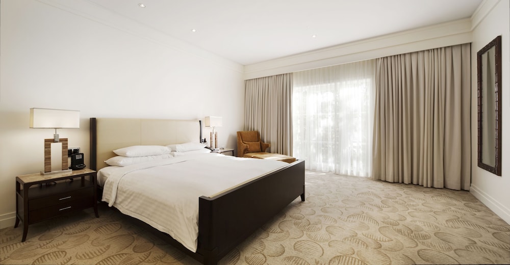 Hyatt Hotel Canberra - a Park Hyatt