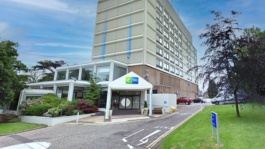 Holiday Inn Express Edinburgh City West