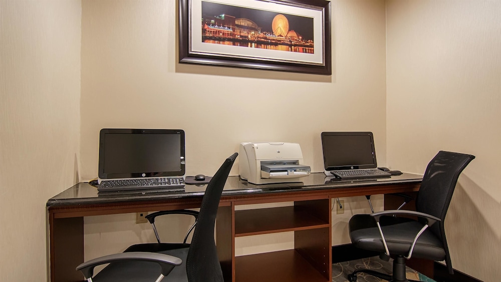 Business center, Best Western Plus Chicagoland - Countryside