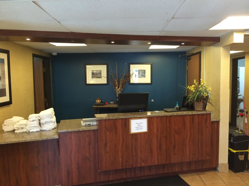 Car Hire Cedar Rapids Airport Car Hire Cedar Rapids Airport