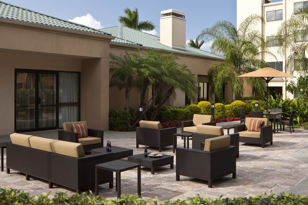 Courtyard by Marriott Miami Airport West/Doral