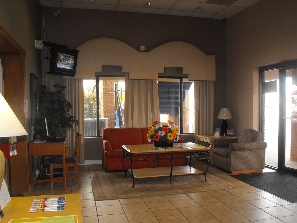 Americas Best Value Inn & Suites Murfreesboro