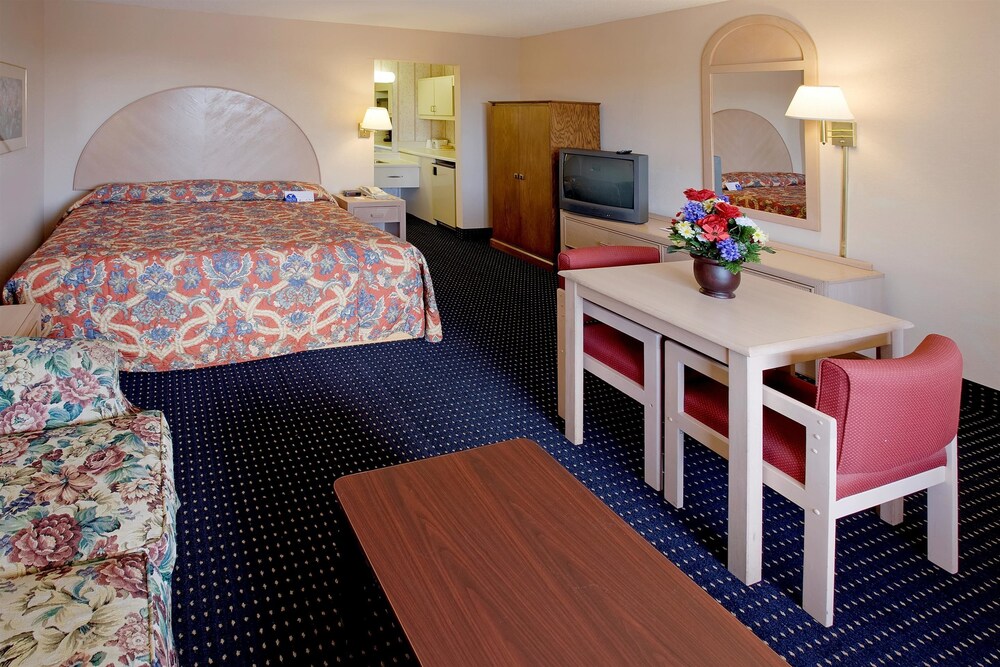 Americas Best Value Inn & Suites Murfreesboro