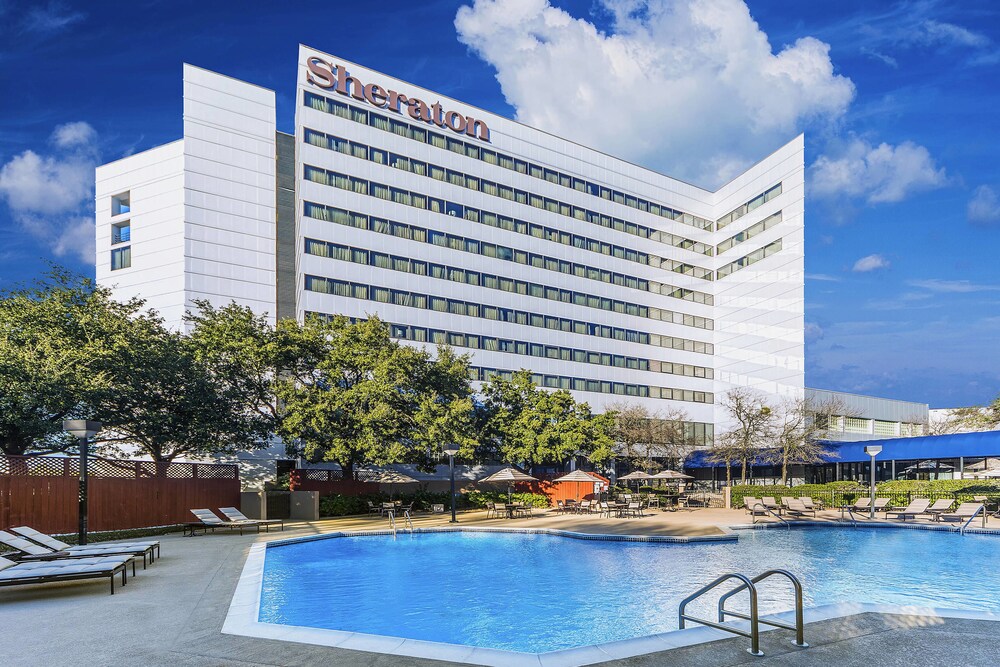 Sheraton North Houston at Bush Intercontinental in Houston