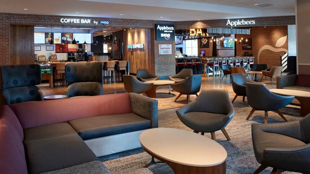 Courtyard By Marriott Detroit Downtown Detroit Usa Aarp