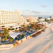 Top 10 Hotels Near Cancun Intl Cun Airport For 2018 Expedia Royal Solaris Cancun Resort Marina Spa All Inclusive