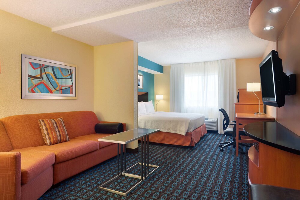 Fairfield Inn & Suites Waco South