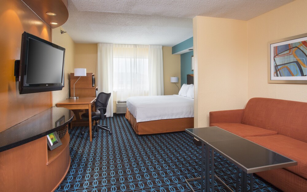 Fairfield Inn & Suites Waco South