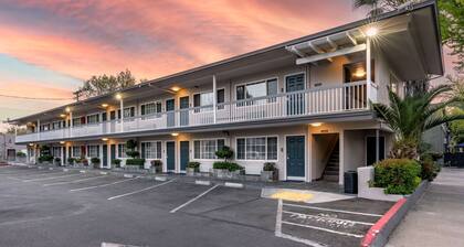 Best Western Town House Lodge
