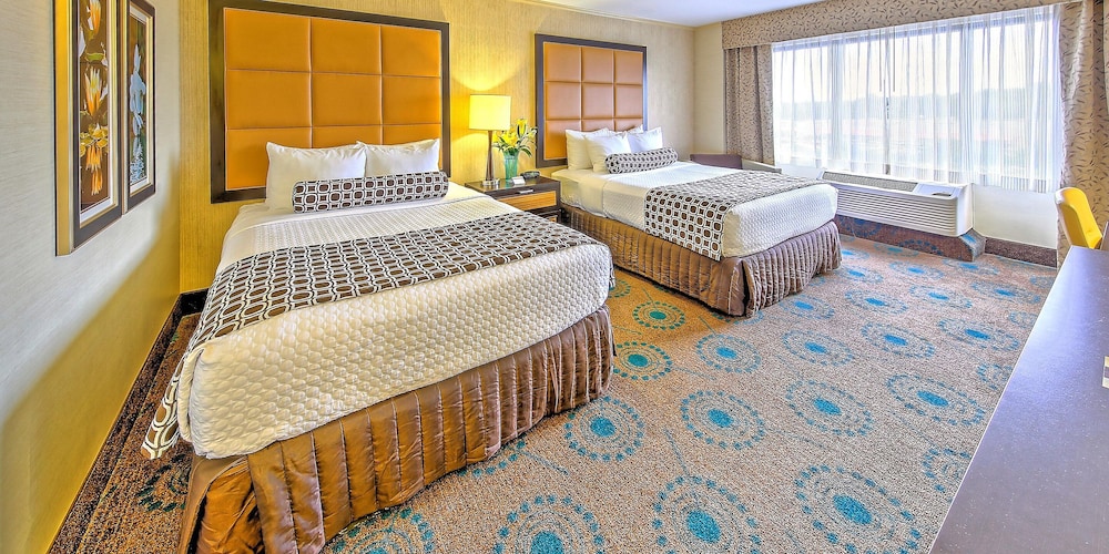 Brandywine Plaza Hotel, SureStay Collection by Best Western