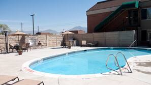 Seasonal outdoor pool