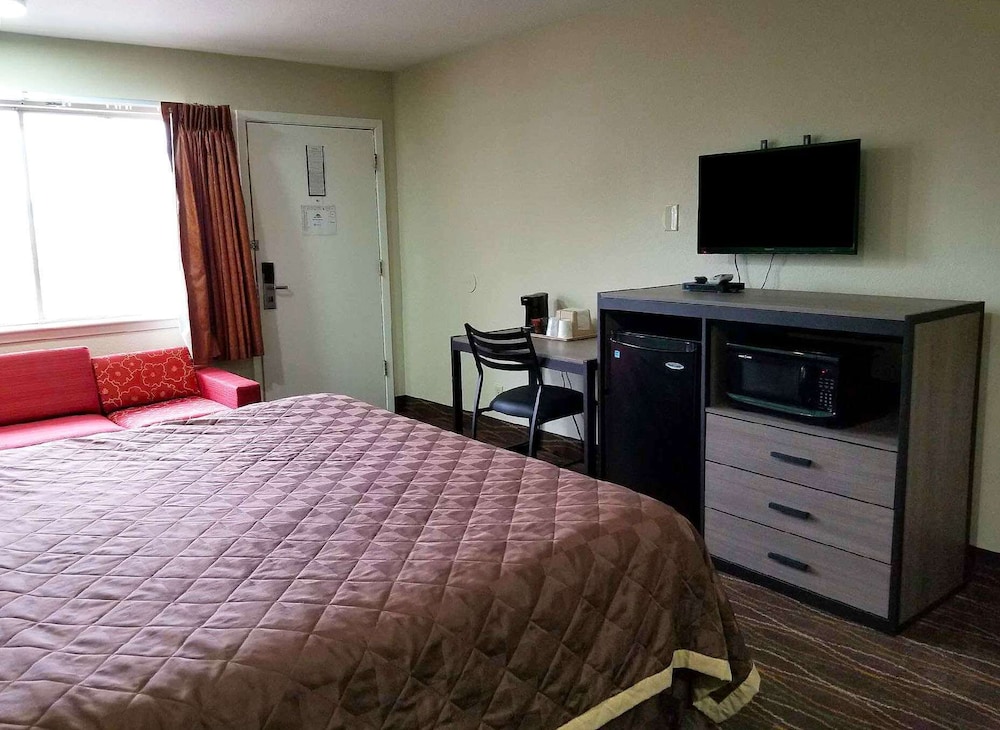 Americas Best Value Inn Alexandria