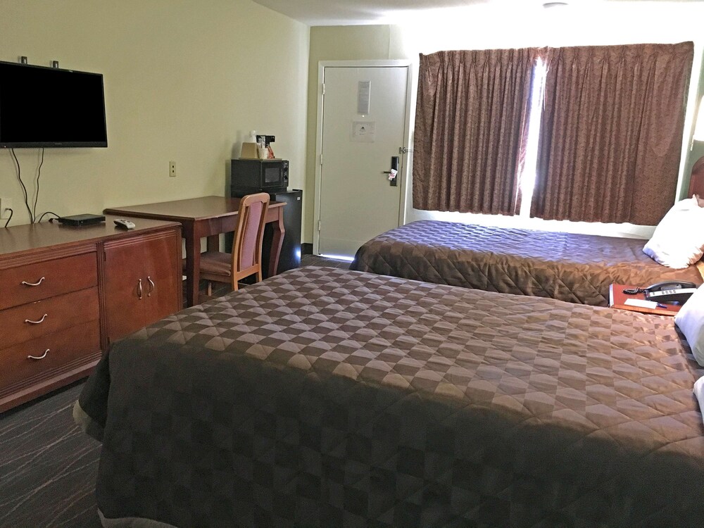 Americas Best Value Inn Alexandria