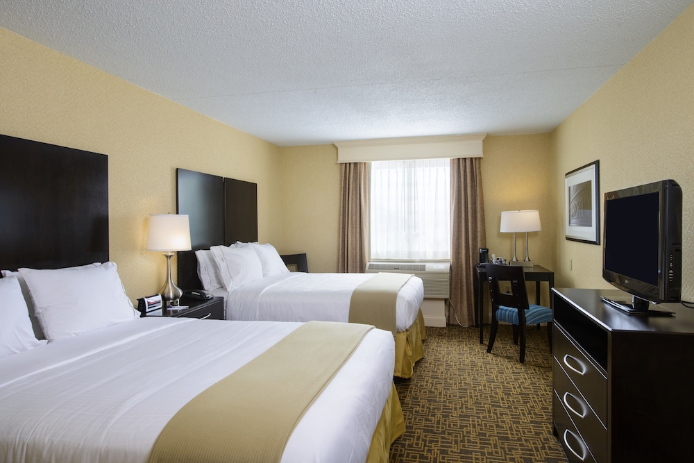 Holiday Inn Express Philadelphia - Penns Landing, an IHG Hotel