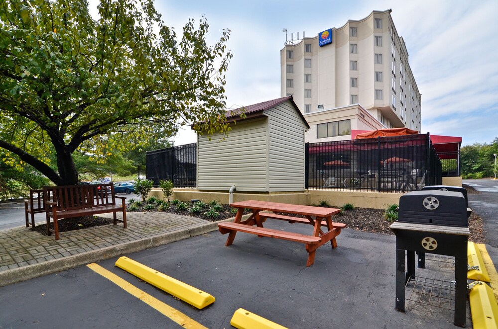 Comfort Inn & Suites Alexandria Van Dorn Street